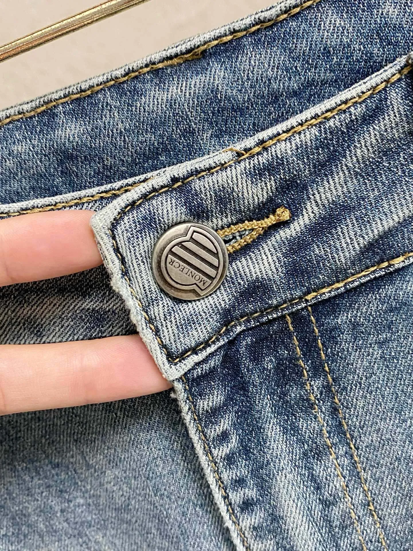 Moncler 2026 ！ ， ， ！ ， ， Breathable ， logo ， 。 ， ！ 。Sizes：28-36 35